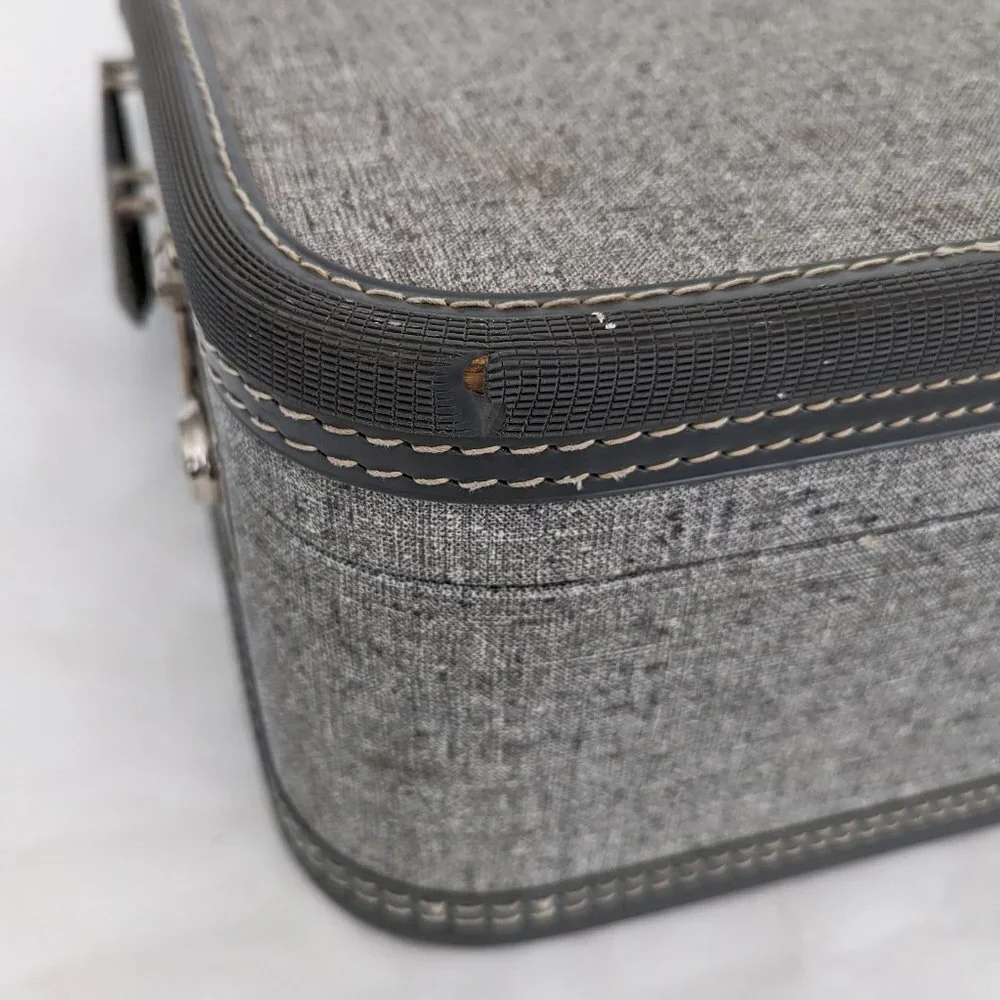💼✈️ Vintage TravelJoy Locking Hardshell Suitcase ✈️💼